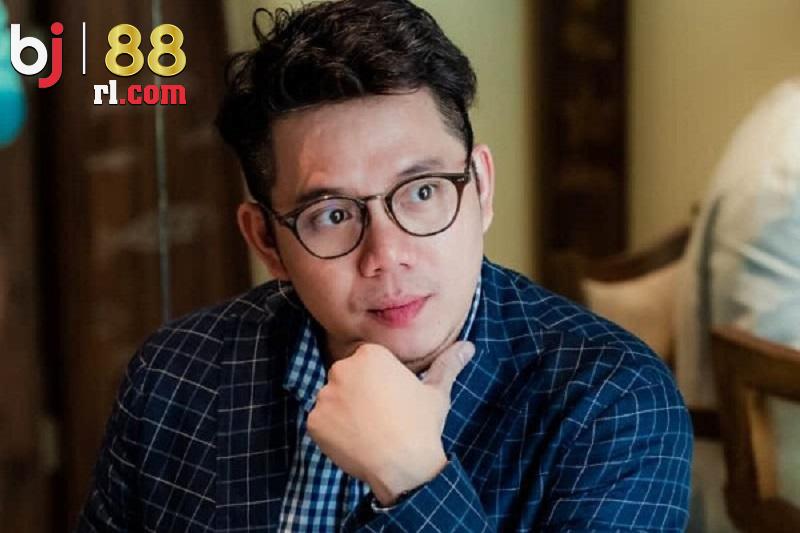 Giới thiệu đôi điều về tác giả Âu Dương Long BJ88